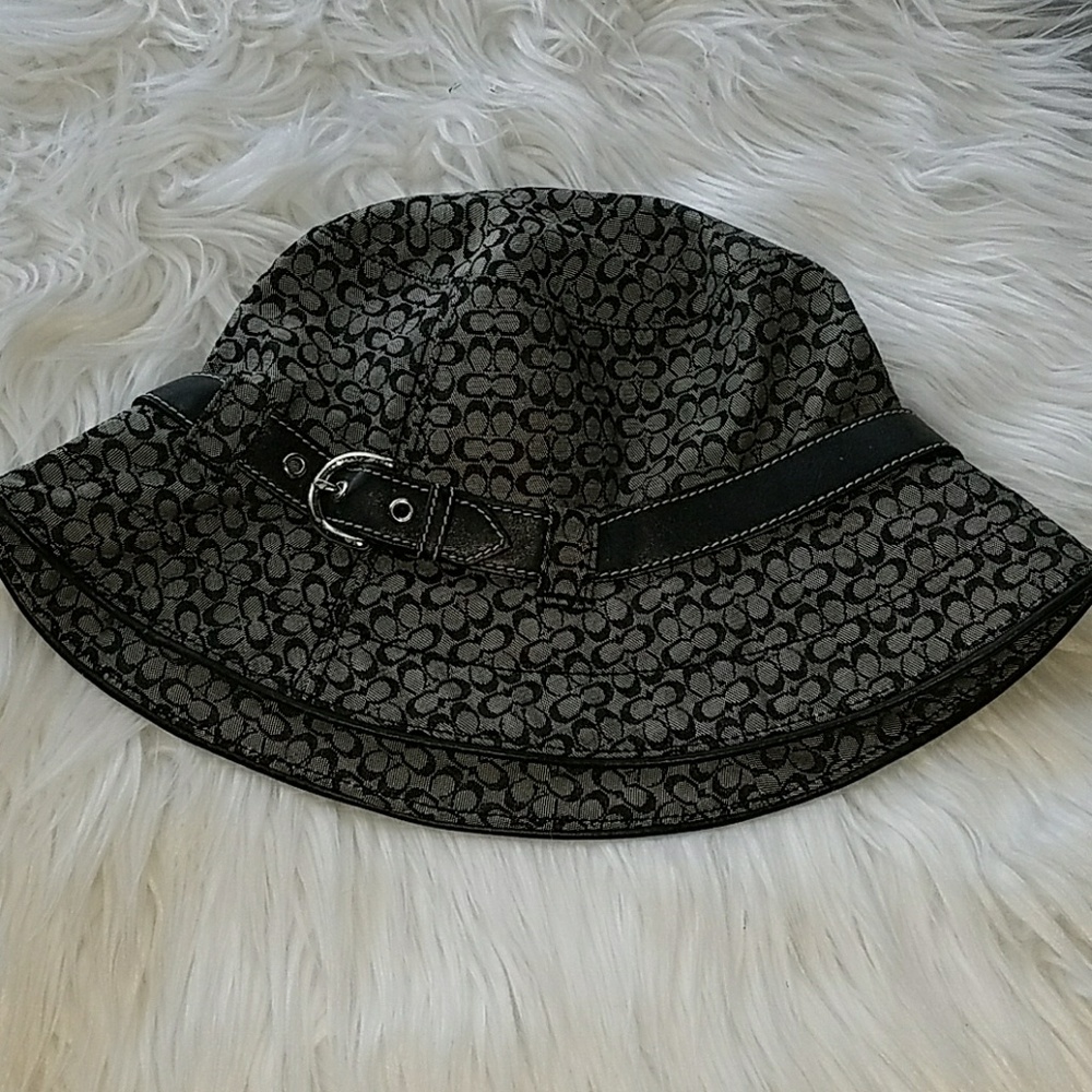 Coach hat